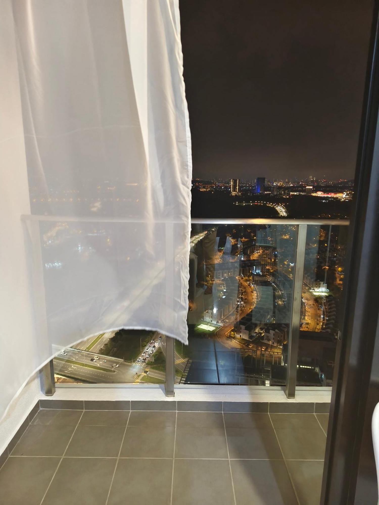 The Moon Homestay At プトラジャヤ エクステリア 写真